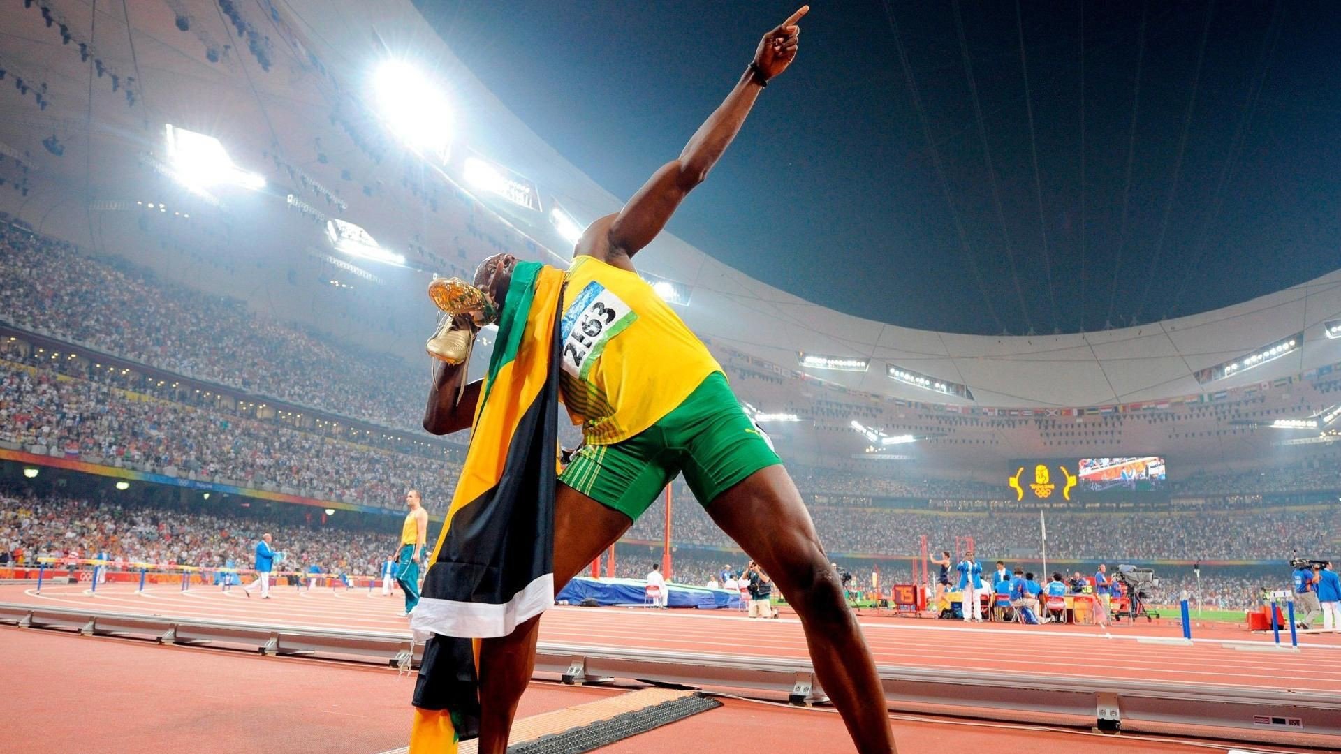 “校园足球在全国普及率持续上升,青少年热情高涨”,我国校园足球现状