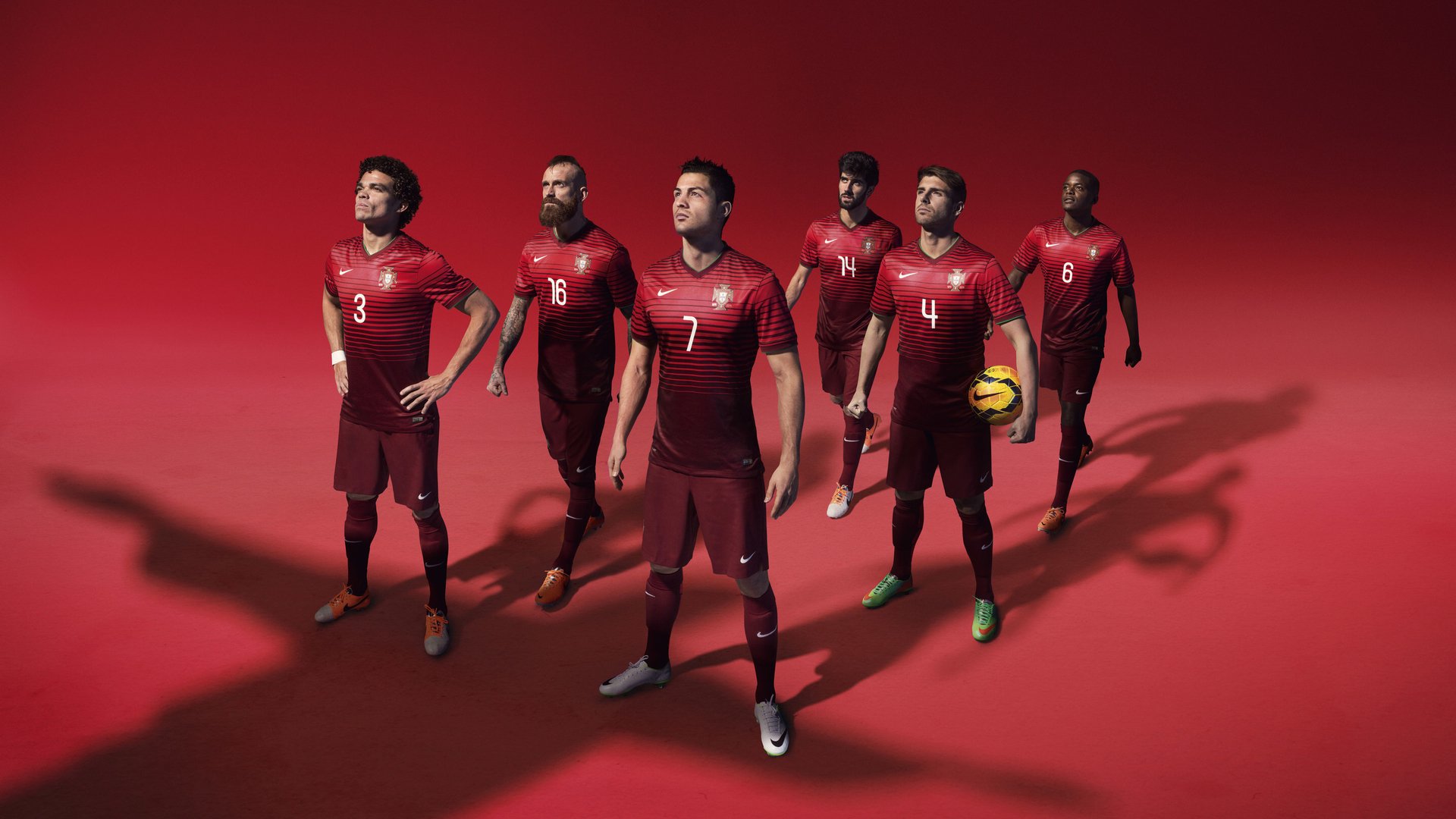 AIYOUXI.COM-燃情对决：亚洲足球精英相互搏杀